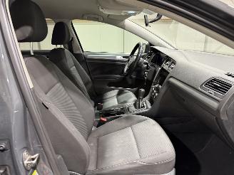 Volkswagen Golf 1.0TSI 85kW Trendline picture 32