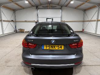 BMW 3-serie GT 320i 135kW Automaat Pano High Executive picture 7