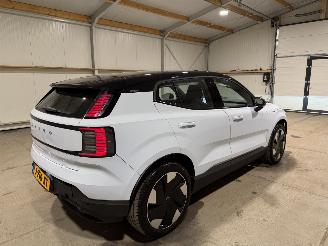 Volvo EX30 69kWh Extended Range Plus 200kW Single Motor picture 5