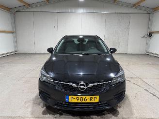 Opel Astra ST 1.2 81kW Design & Tech picture 4