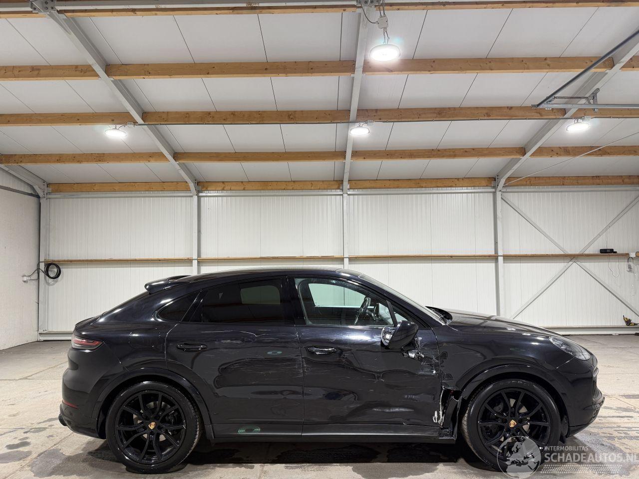 Porsche Cayenne COUPE 3.0 250kW Automaat AWD