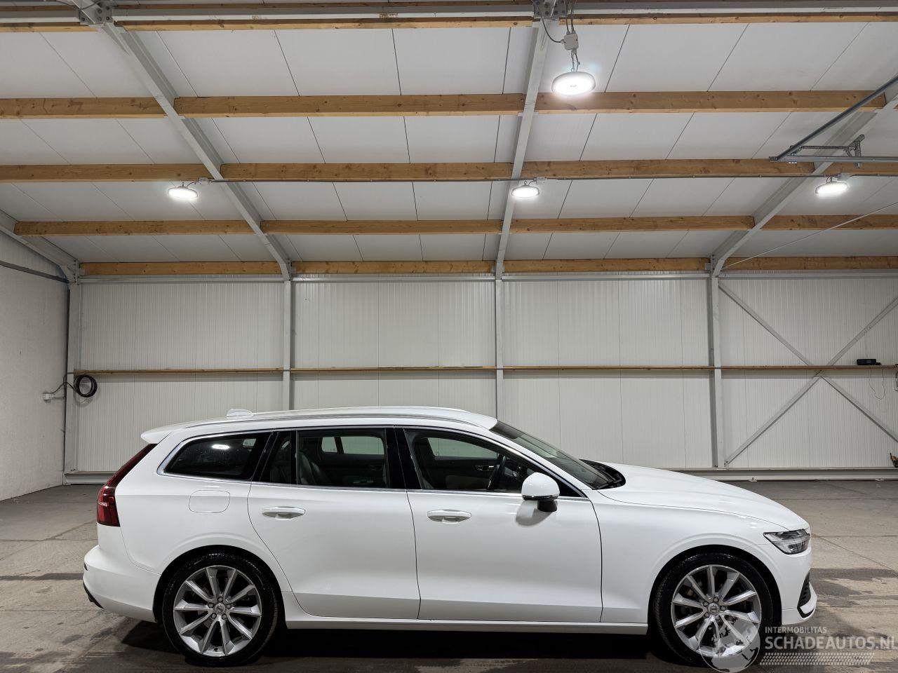 Volvo V-60 2.0T6Hybrid 186kW Automaat Twin Engine AWD Momentum Pro