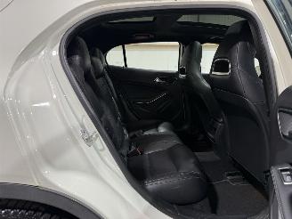Mercedes GLA 200 115kW Automaat Ambition Pano picture 27