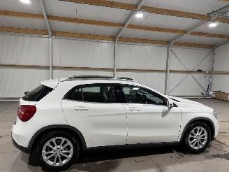 Mercedes GLA 200 115kW Automaat Ambition Pano picture 5