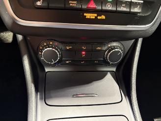 Mercedes GLA 200 115kW Automaat Ambition Pano picture 24