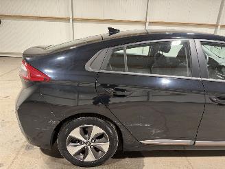 Hyundai Ioniq 28kWh 88kW Comfort EV picture 16