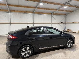 Hyundai Ioniq 28kWh 88kW Comfort EV picture 5