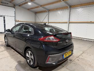 Hyundai Ioniq 28kWh 88kW Comfort EV picture 12