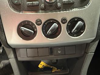 Ford Focus 1.4-16V 59kW Airco Trend picture 23