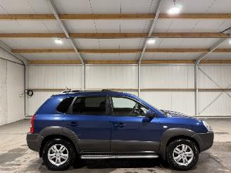 uszkodzony samochody osobowe Hyundai Tucson 2.0CRDI 103kW Automaat Style Schuifkantel 2006/11