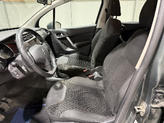 Citroën C3 1.6e-HDI 68kW Dynamic picture 13