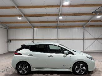 Damaged car Nissan Leaf 40kWh 110kW 2.Zero Edition 2018/7