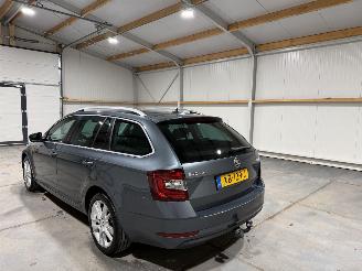 Skoda Octavia 2.0TDI 110kW Automaat Style Business picture 12