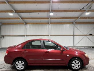 Voiture accidenté Kia Cerato 2.0CVVT 105kW Automaat Ex-ecutive 2008/1