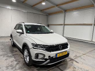 Volkswagen T-Roc 1.5TSI 110kW Automaat Life Business picture 3
