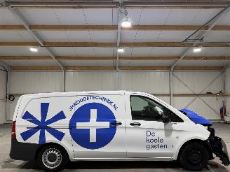 Vaurioauto  commercial vehicles Mercedes Vito 114CDI 100kW Automaat 2023/12