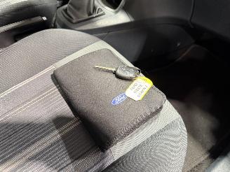 Ford Fiesta 1.25 limited picture 32
