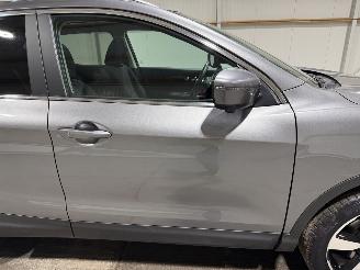 Nissan Qashqai 1.5 dCI N-Connecta picture 20