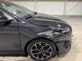 Kia Ceed 1.5 T-GDi 103kW GT-PlusLine  Panoramadak picture 19