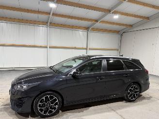 Kia Ceed 1.5 T-GDi 103kW GT-PlusLine  Panoramadak picture 10