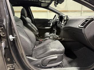 Kia Ceed 1.5 T-GDi 103kW GT-PlusLine  Panoramadak picture 31