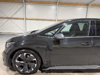 Cupra Born 63kWh 170kW Business picture 18