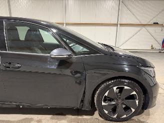 Cupra Born 63kWh 170kW Business picture 21