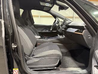 Cupra Born 63kWh 170kW Business picture 35