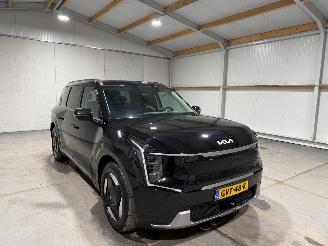 Kia EV9 99.8kWh 150kW AIR picture 3