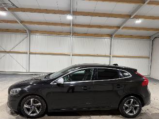 Volvo V-40 2.0D2 88kW R-Design Business picture 7