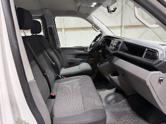 Volkswagen Transporter 2.0TDI 110kW L2H1 DC Airco picture 19