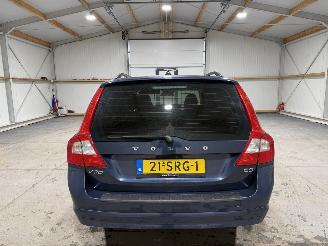 Volvo V-70 2.0D3 120kW Automaat Limited Edition picture 7