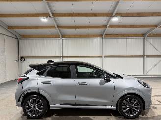 Damaged car Ford Puma 1.0EcoBoost 92kW Automaat Hybrid Sound Edition 2025/11