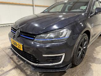 Volkswagen Golf GTE 1.4TSI 110kW Automaat Clima picture 24
