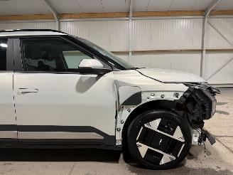 Kia EV3 81.4kWh 150kW Advanced Plus picture 13
