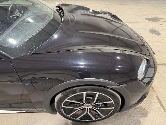 Porsche Taycan Cross Turismo 4 105kWh AWD 320kW Luchtvering Pano picture 18