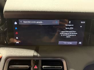 Porsche Taycan Cross Turismo 4 105kWh AWD 320kW Luchtvering Pano picture 38