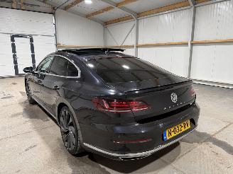 Volkswagen Arteon 2.0TSI 140kW Automaat Pano Business R picture 12