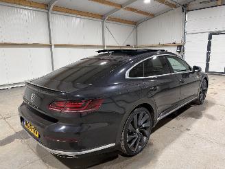 Volkswagen Arteon 2.0TSI 140kW Automaat Pano Business R picture 5
