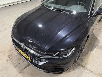 Volkswagen Arteon 2.0TSI 140kW Automaat Pano Business R picture 21