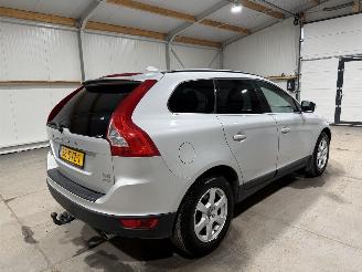 Volvo Xc-60 2.4D5 158kW Automaat AWD Momentum picture 5