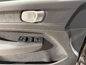 Volvo C-40 82kWh Single Motor 185kW Extended Range Core picture 28