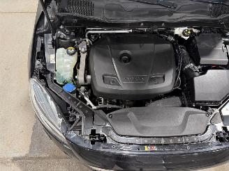 Volvo V-40 1.5T2 90kW Automaat Momentum picture 26