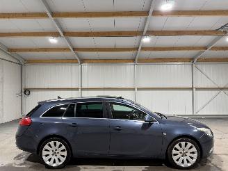 Damaged car Opel Insignia ST 2.0T 162kW Cosmo 4X4 Pano 2009/1