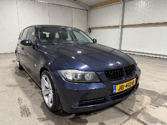 BMW 3-serie 325i 160kW Automaat High Executive picture 20