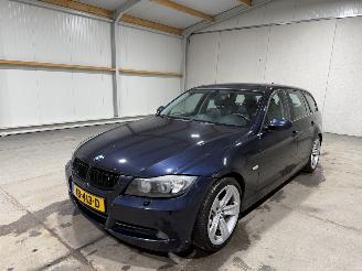 BMW 3-serie 325i 160kW Automaat High Executive picture 10