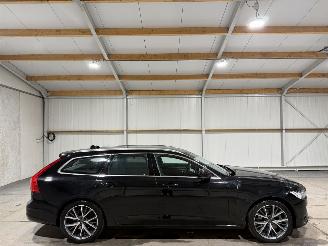 krockskadad bil auto Volvo V-90 2.0T4 140kW Automaat Inscription 2018/3