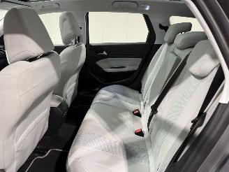 Peugeot 308 1.2PT 96kW Blue Lease Premium picture 28