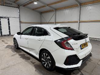 Honda Civic 1.0 i-VTEC 93kW Comfort picture 11