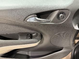 Opel Adam 1.4 74kW Glam Airco picture 34